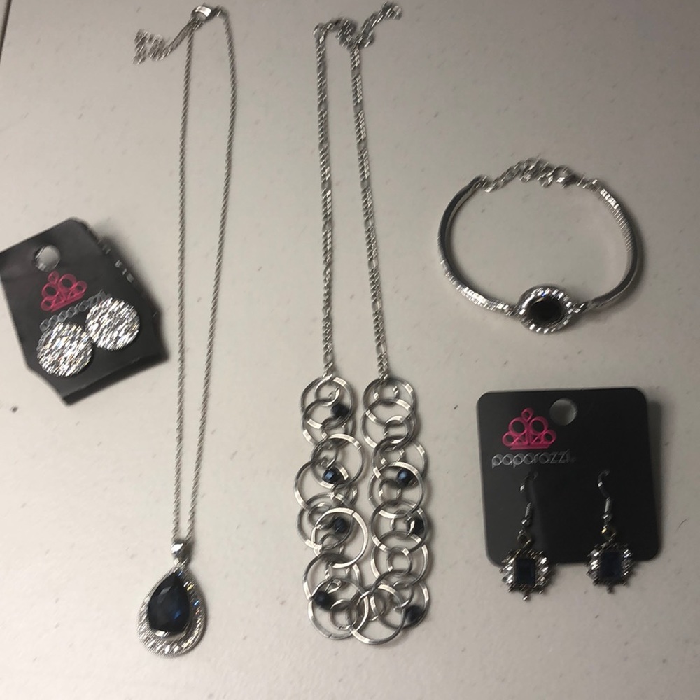 Beautiful Papparazzi Jewelry Lot